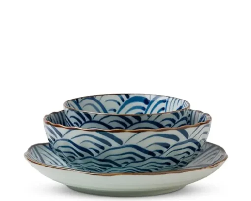 Saikai Nami Waves 9" Plate