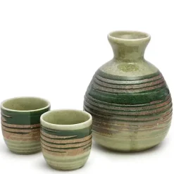 Tamagata Hake Sake Set