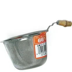 Tea Strainer With Handle (66Mm)